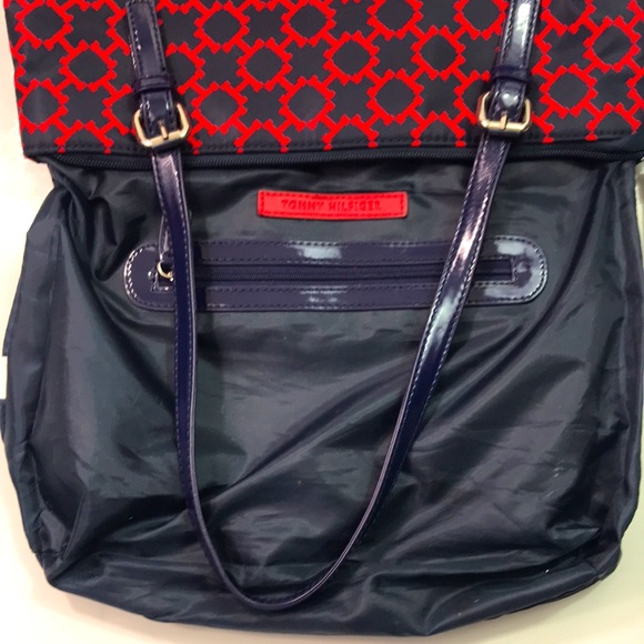Tommy Hilfiger nylon bag in classic red and navy, EUC - Picture 8 of 12